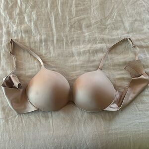 Skims Fits Everybody Push Up Bra